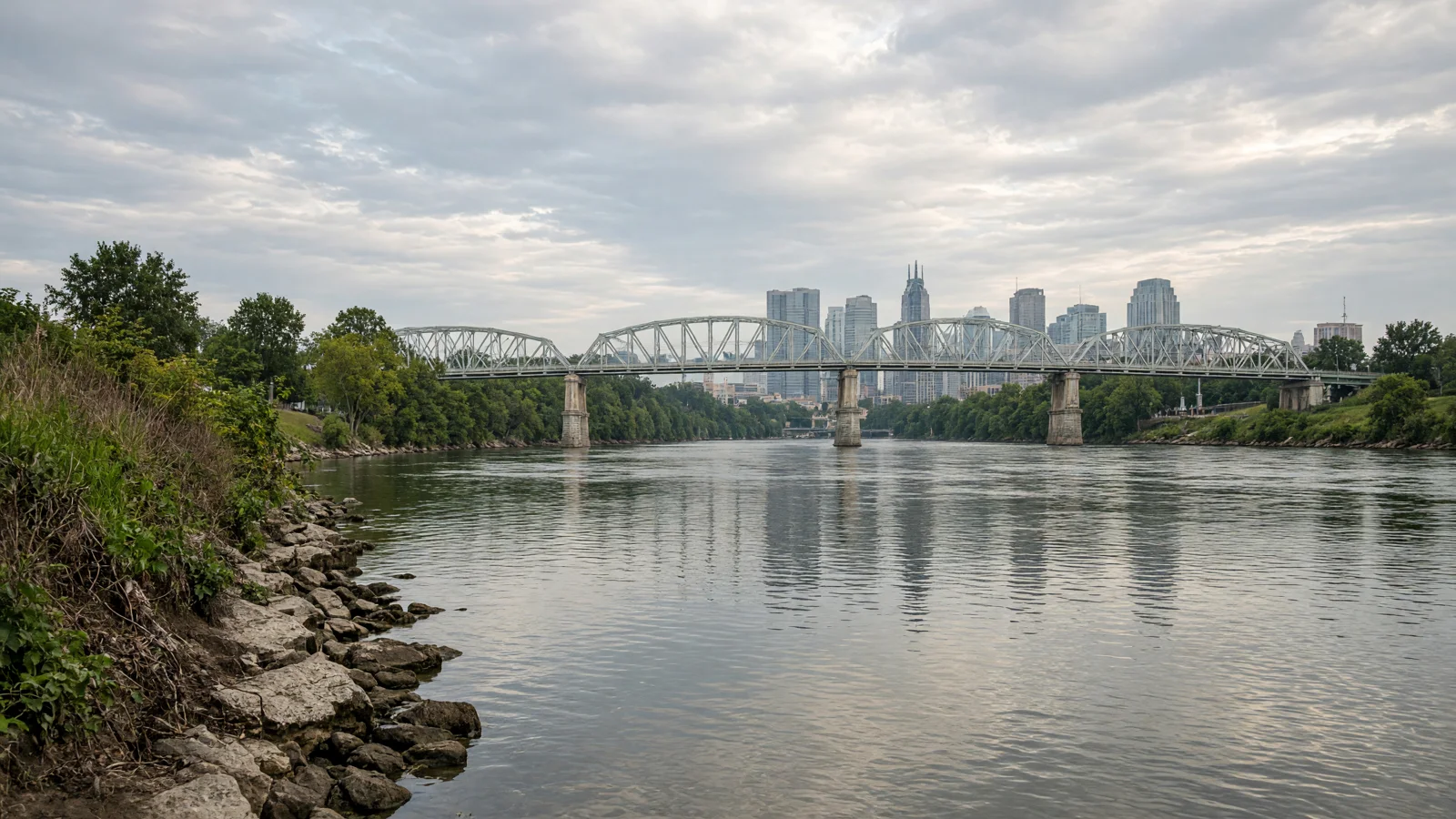 Landscape still for blog: Best eBike Shops in Nashville, TN (2026) -- Cumberland River Greenway Guide