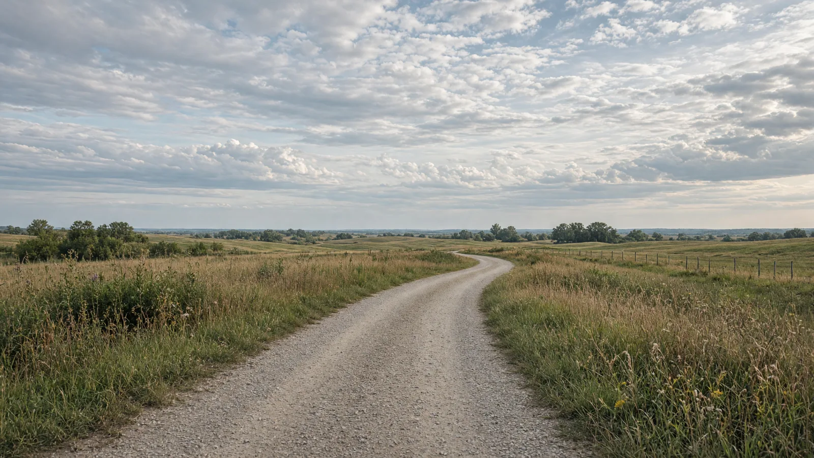 Empty outdoor trail landscape in Dekalb County, Illinois