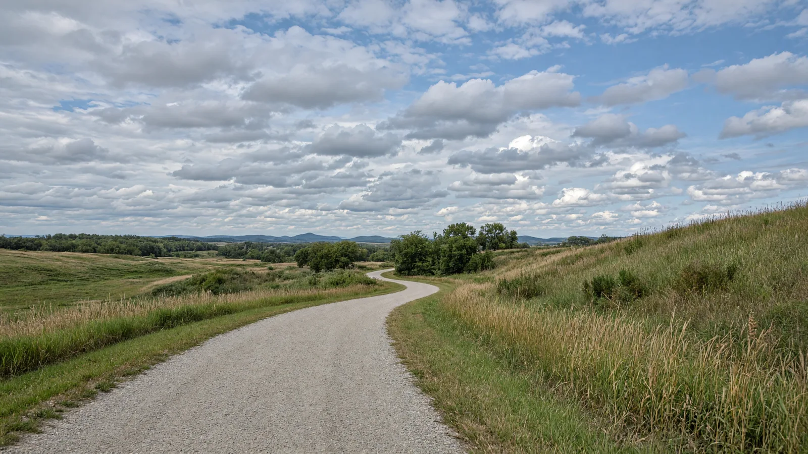 Empty outdoor trail landscape in Lee County, Illinois