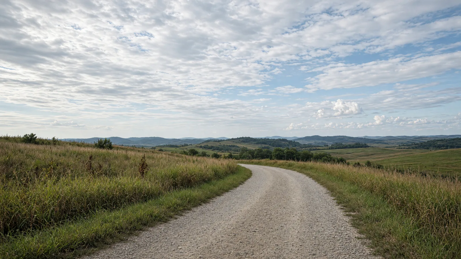 Empty outdoor trail landscape in Scott County, Illinois