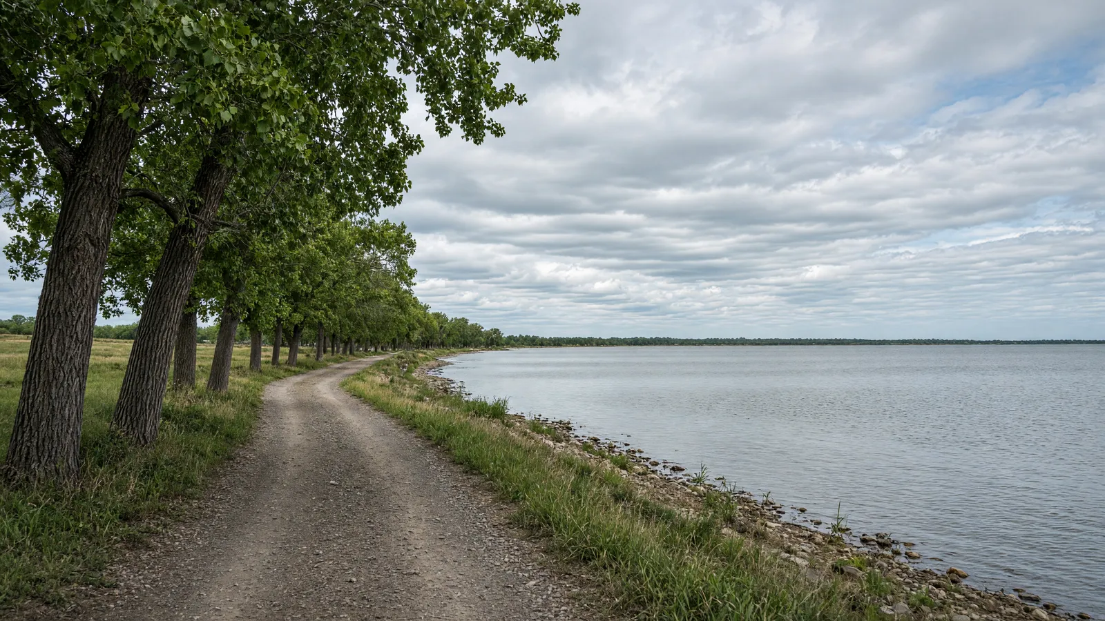 Empty Lake Kampeska shoreline path near Watertown, Codington County, South Dakota