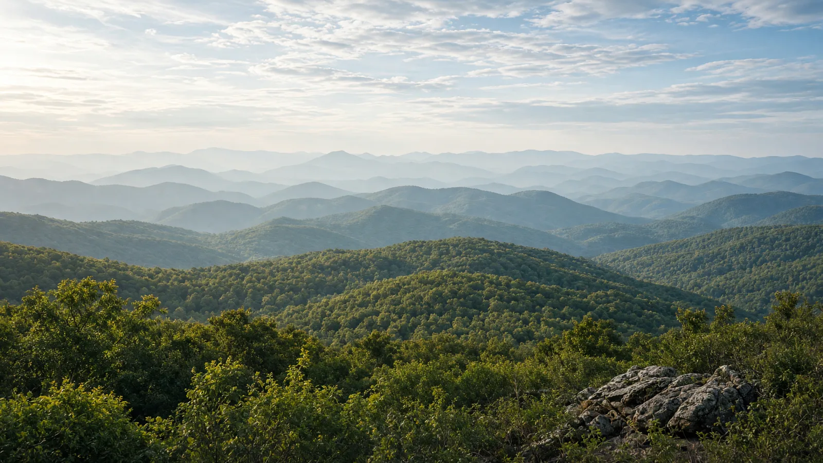 Shenandoah Blue Ridge overlook in Virginia